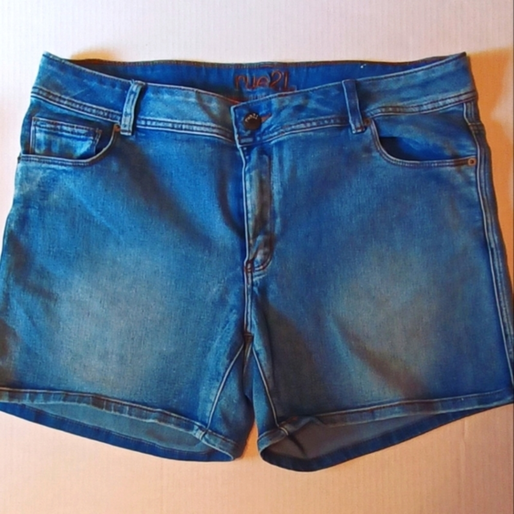Rue21 Shorts size 16 *NWOT